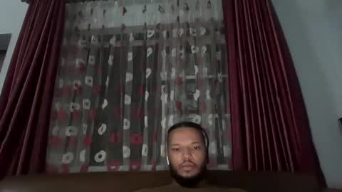 Snapshot of 0_kingsley chatting on December 2, 11:05 pm Kingsley online show from December 2, 11:05 pm