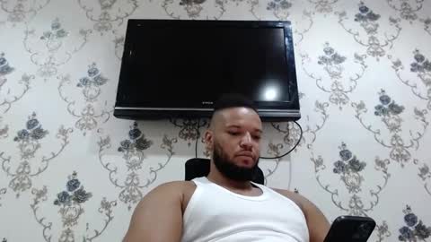 Snapshot of 0_kingsley chatting on January 10, 10:17 am Kingsley online show from January 10, 10:17 am