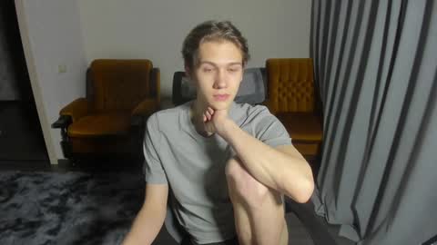 Snapshot of 0verlandd chatting on January 12, 3:14 pm Adam online show from January 12, 3:14 pm