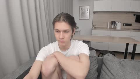 Snapshot of 0verlandd chatting on September 15, 1:56 pm Adam online show from September 15, 1:56 pm