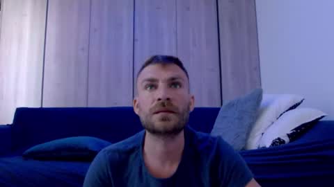 10in_deluxe online show from October 19, 8:28 am