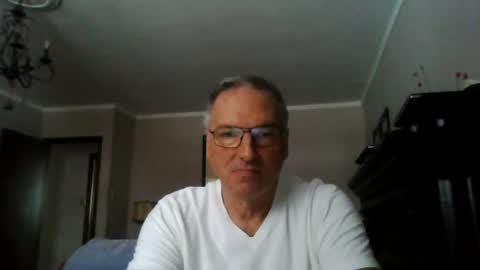 Snapshot of 123456ant chatting on December 25, 6:41 pm 123456ant online show from December 25, 6:41 pm