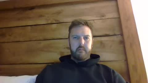 123holt123 online show from July 7, 2:22 am