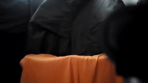 12captnhook18 online show from October 29, 1:30 am