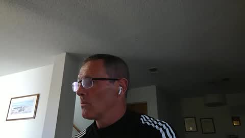 13glanmorfa online show from December 9, 9:11 pm