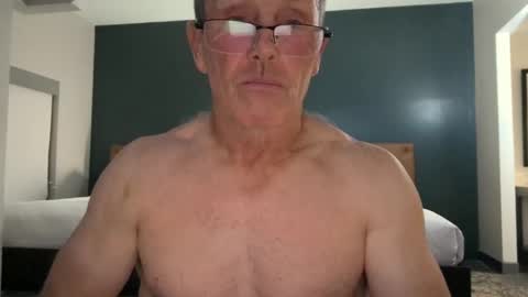 13glanmorfa online show from December 8, 5:07 am