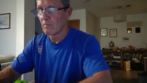 13glanmorfa online show from December 24, 11:22 pm