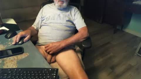 1handyanddee online show from March 6, 2:19 am