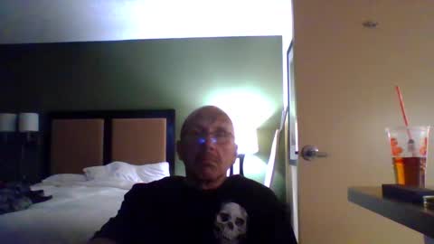 Snapshot of 1nastya8 chatting on September 28, 11:52 am TheShyOne18 online show from September 28, 11:52 am