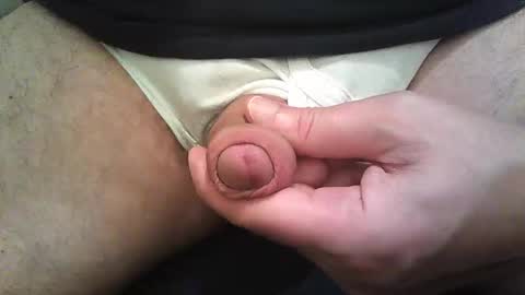 2001uwuk online show from October 10, 5:51 pm