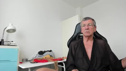 Henk online show from March 6, 3:20 pm