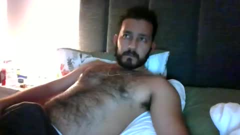 2022felipe online show from February 2, 9:56 pm