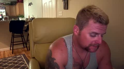 22bigelo2316 online show from December 3, 6:52 am