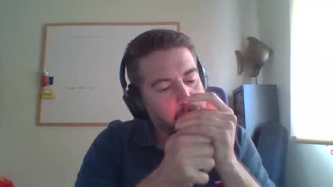 Snapshot of 23cmt4you_vlc chatting on October 20, 8:18 am 23cmt4you_vlc online show from October 20, 8:18 am