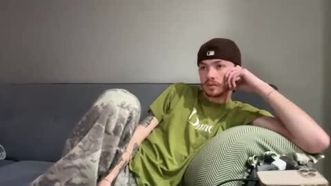 26sneakers online show from November 7, 11:52 pm