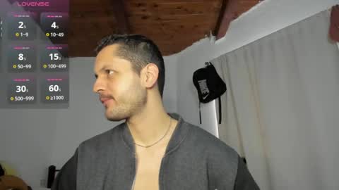 Alex THE BIG SNAKE DUDE online show from July 28, 11:39 am