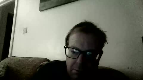 robert online show from February 24, 6:19 pm