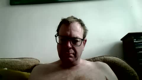 robert online show from March 26, 8:18 am