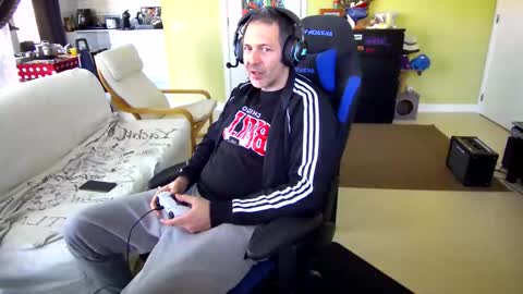 Larese Carlo online show from February 15, 8:56 am