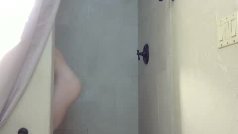 Snapshot of 5m0o74a55 chatting on December 11, 5:54 pm 5m0o74a55 online show from December 11, 5:54 pm