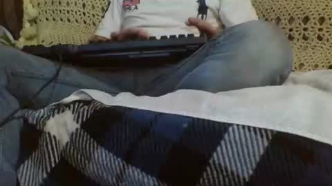 Snapshot of 69sextoyboy69 chatting on December 31, 12:46 pm 69sextoyboy69 online show from December 31, 12:46 pm