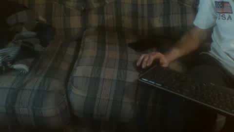 Snapshot of 69sextoyboy69 chatting on January 7, 5:02 am 69sextoyboy69 online show from January 7, 5:02 am