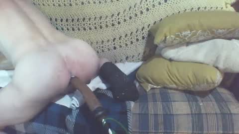 Snapshot of 69sextoyboy69 chatting on December 17, 9:50 am 69sextoyboy69 online show from December 17, 9:50 am