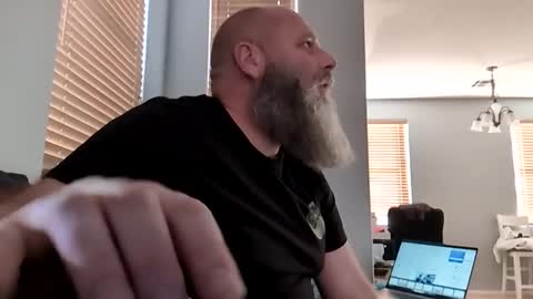 Snapshot of 69singledad79 chatting on February 18, 10:36 pm 69singledad79 online show from February 18, 10:36 pm