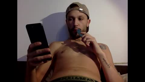 Snapshot of 777kriss chatting on October 21, 2:31 pm Kriss online show from October 21, 2:31 pm