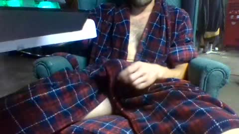 7inchesofsteel69 online show from July 19, 8:53 am