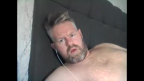 81jonnyx online show from March 11, 7:26 am