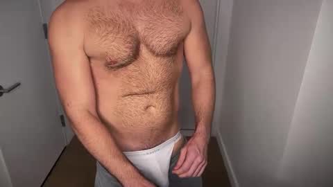 Snapshot of 8inchernyc chatting on December 12, 11:03 pm 8incher NYC online show from December 12, 11:03 pm