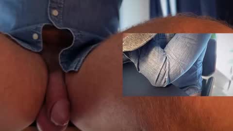 Snapshot of 8inchernyc chatting on October 21, 4:21 pm 8incher NYC online show from October 21, 4:21 pm