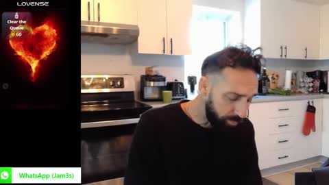 Snapshot of 8james5 chatting on September 12, 12:49 pm 8james5 online show from September 12, 12:49 pm