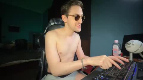 91stefisexy91 online show from February 13, 11:26 pm