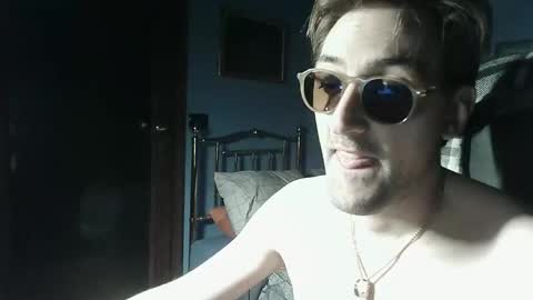 91stefisexy91 online show from November 18, 9:06 pm