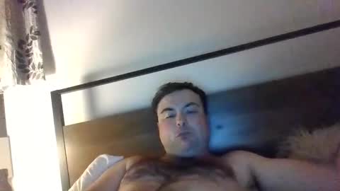 Snapshot of 95jam95 chatting on February 4, 11:38 am 95jam95 online show from February 4, 11:38 am