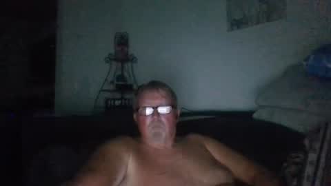9gecko696969 online show from July 19, 7:47 am