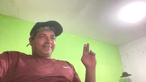 9vinhocamshow online show from March 30, 11:06 pm