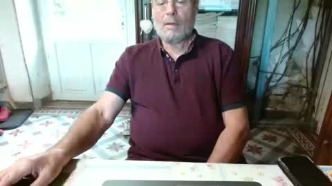 _123_voyeur_ online show from September 13, 10:05 am