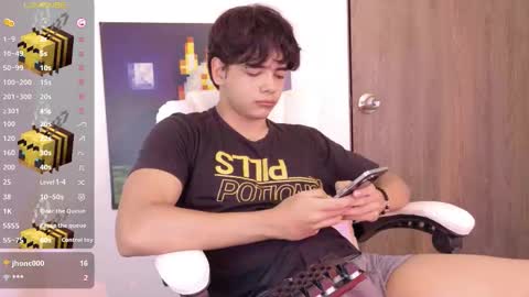 _an_drew18 online show from February 12, 2:01 pm