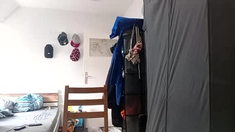 _cam_dude_ online show from August 5, 1:16 pm
