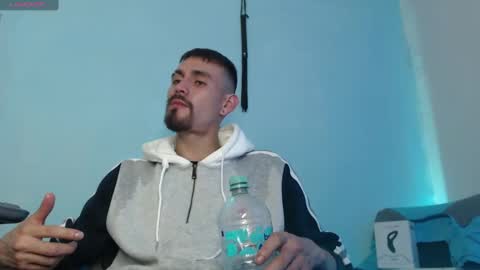 delacruz online show from February 10, 2:52 am