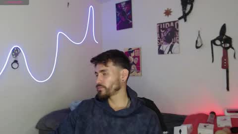 delacruz online show from December 11, 4:27 pm