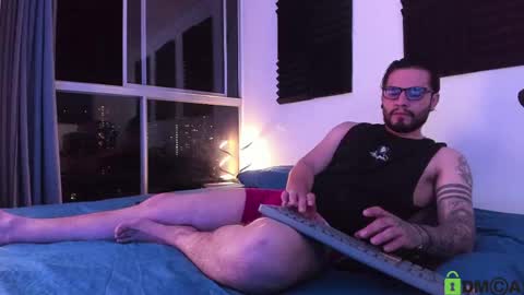  -         online show from May 31, 2:12 am