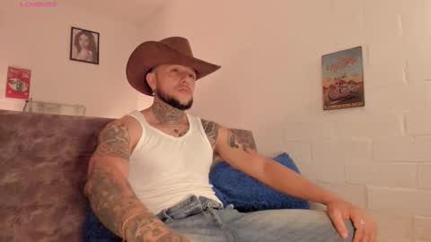 Emilio online show from November 2, 9:24 am