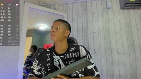 _erick_j online show from January 5, 8:01 pm