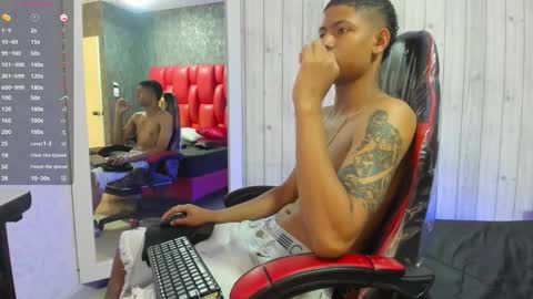 _erick_j online show from March 9, 8:25 pm