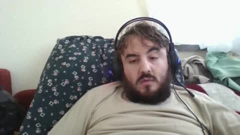  hasanhz.  online show from December 2, 12:52 pm