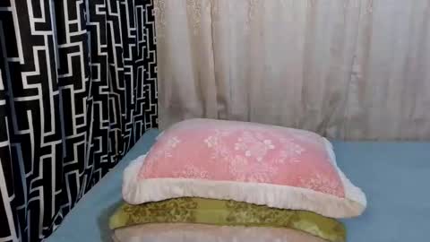 _jamescock online show from April 4, 4:15 pm